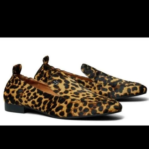 Tory Burch Shoes - NWT $328 Tory Burch KIRA 20MM ELASTIC LOAFER PRINTED HAIR CALF, Size 8.